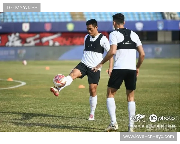 教练与球员公开和解，队内氛围一夜回暖