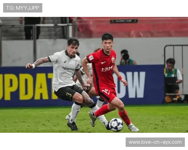 中乙李圣龙老将状态稳定