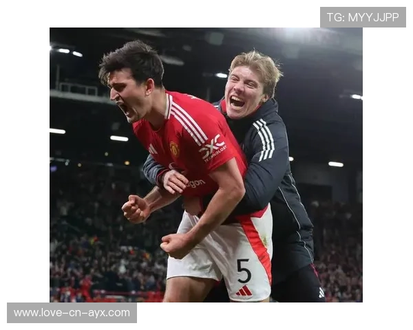 曼联青训崭露锋芒，年轻球员逐步加入一线队